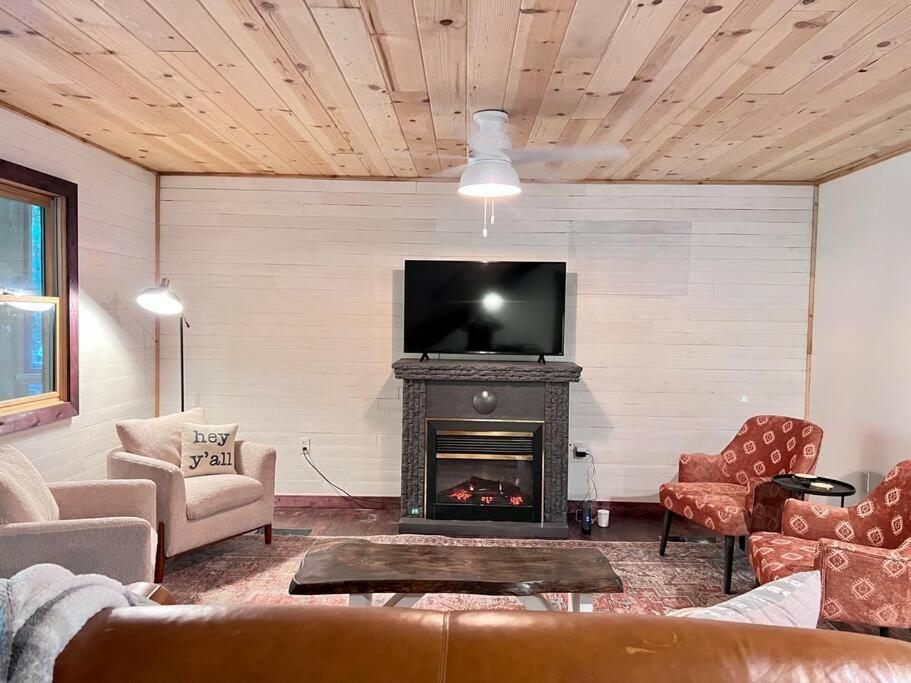 Close To Lake Blue Ridge, Hot Tub, Swing Beds Morganton Esterno foto